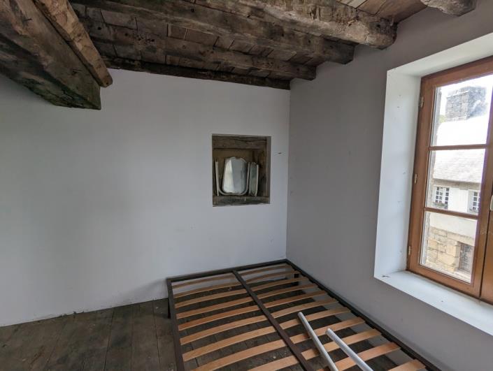 Image No.26-4 Bed House for sale