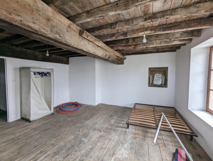 Image No.30-4 Bed House for sale