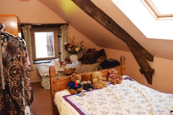 Image No.13-4 Bed House for sale