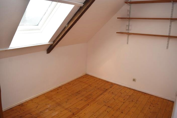 Image No.15-3 Bed House for sale