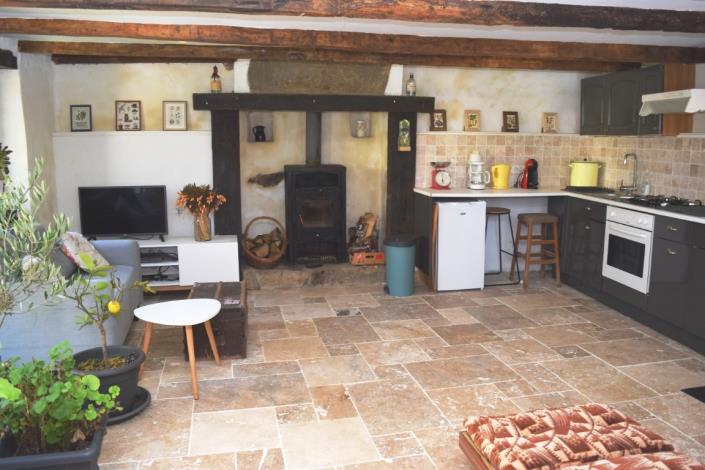 Image No.17-4 Bed House for sale