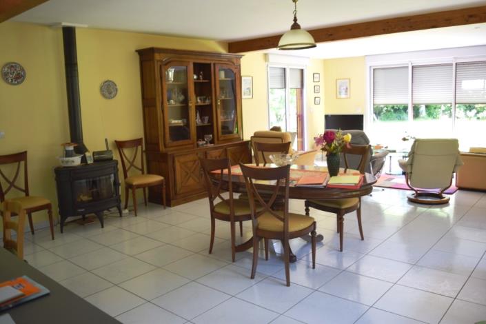 Image No.5-5 Bed House for sale