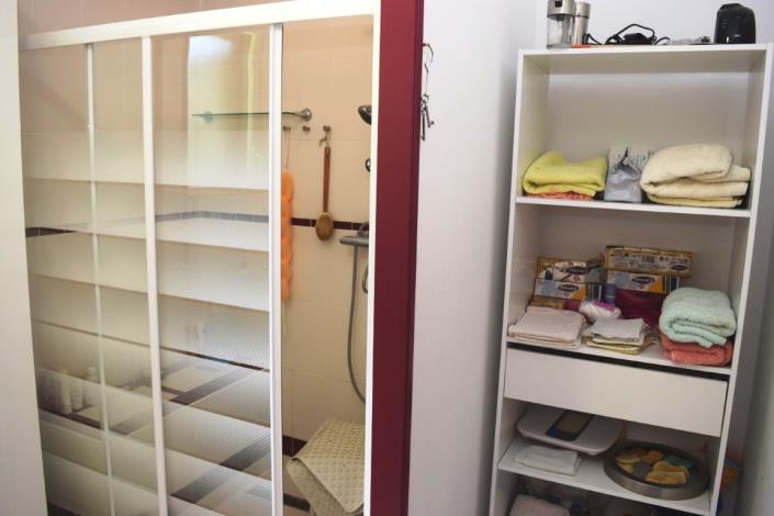 Image No.10-5 Bed House for sale