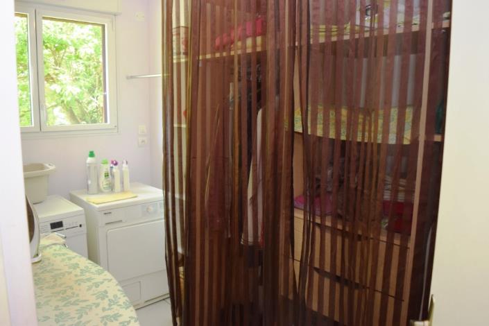 Image No.25-5 Bed House for sale