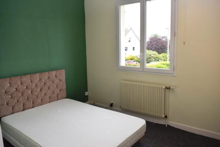 Image No.11-3 Bed House for sale