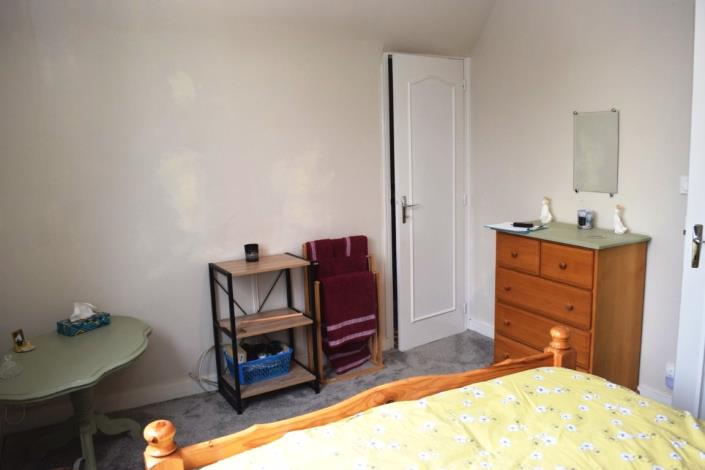 Image No.19-3 Bed House for sale