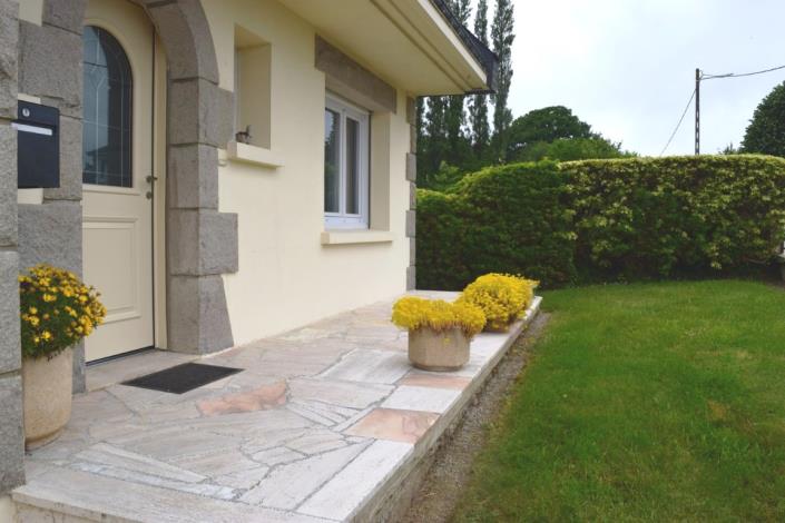 Image No.20-4 Bed House for sale