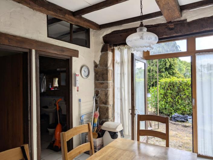 Image No.5-9 Bed Gite for sale