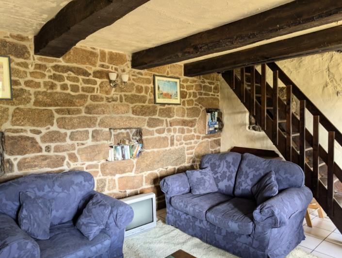 Image No.8-9 Bed Gite for sale