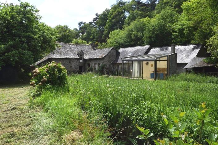 Image No.10-3 Bed House for sale