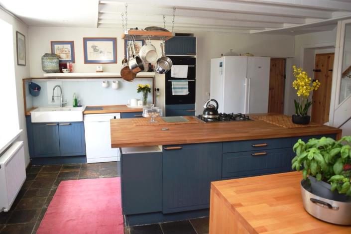 Image No.3-4 Bed House for sale