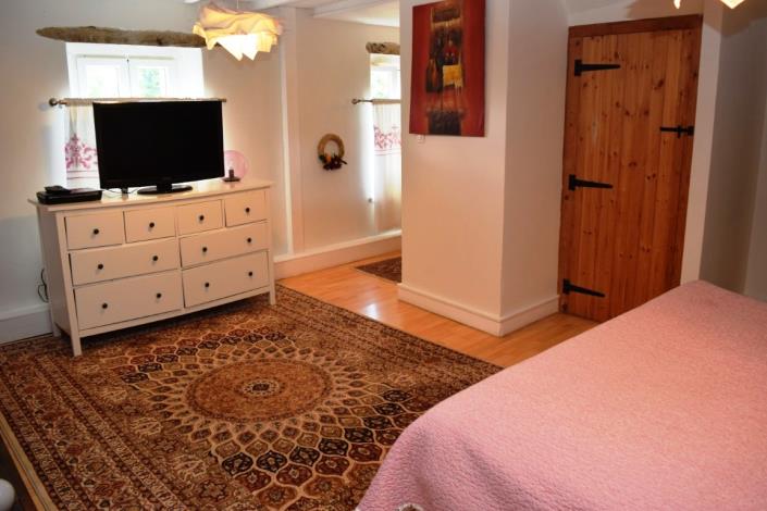 Image No.10-4 Bed House for sale