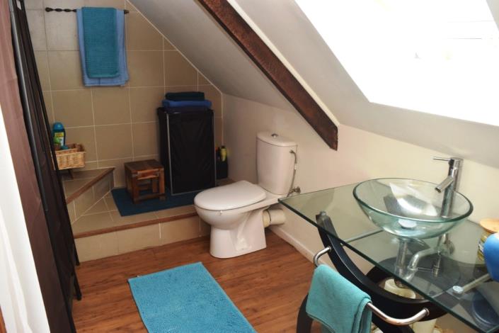 Image No.14-4 Bed House for sale