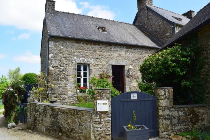 Image No.17-4 Bed House for sale