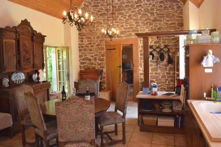 Image No.6-1 Bed House for sale