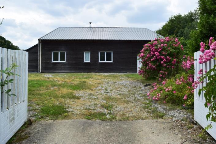 Image No.2-4 Bed House for sale