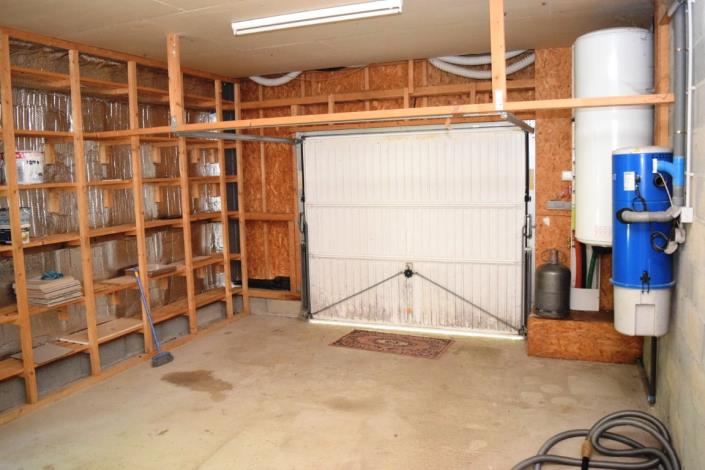 Image No.15-4 Bed House for sale