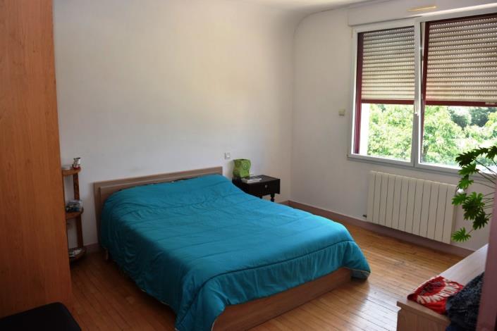 Image No.12-3 Bed House for sale