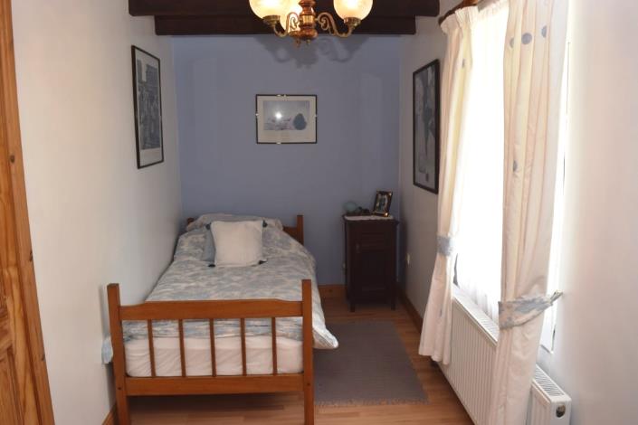 Image No.18-5 Bed House for sale