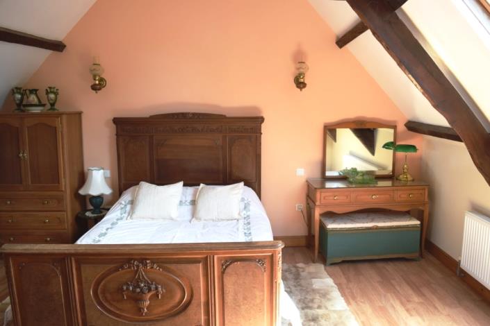 Image No.20-5 Bed House for sale