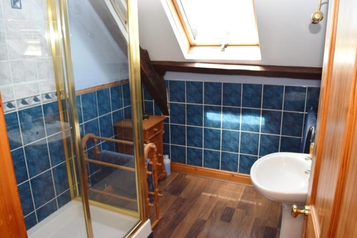 Image No.24-5 Bed House for sale