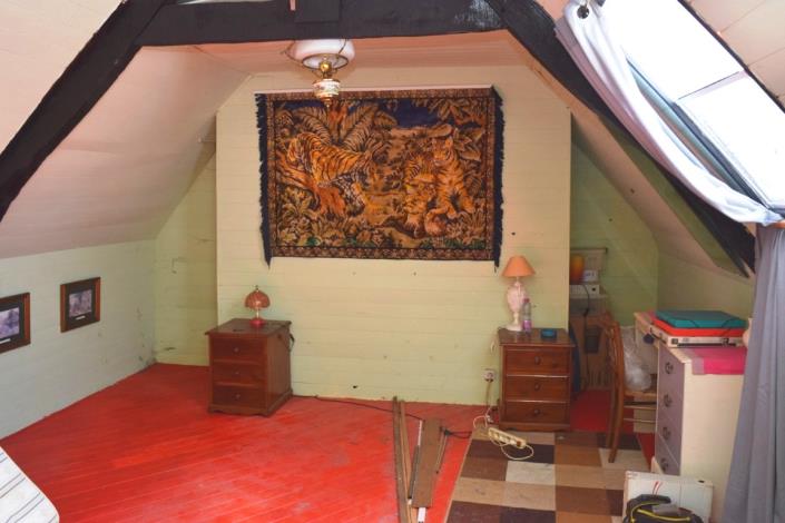 Image No.7-2 Bed House for sale