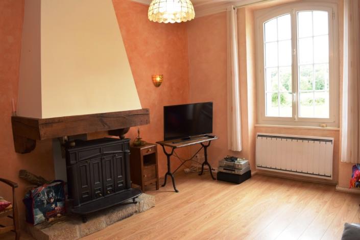 Image No.6-3 Bed House for sale