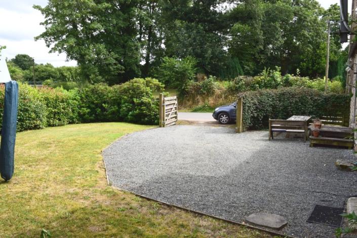 Image No.17-2 Bed House for sale