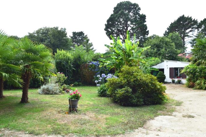 Image No.30-6 Bed House for sale