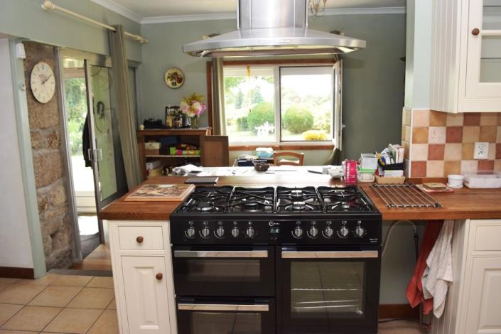 Image No.8-House for sale