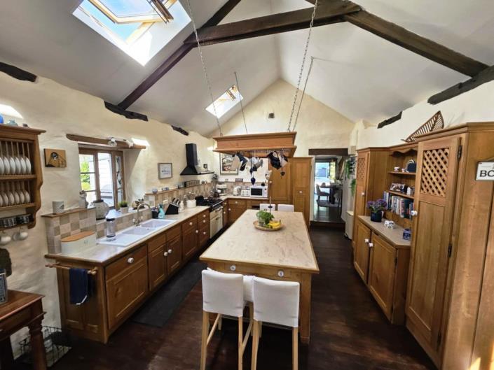 Image No.4-3 Bed House for sale