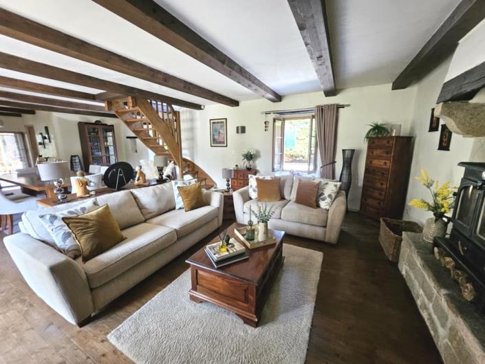 Image No.7-3 Bed House for sale