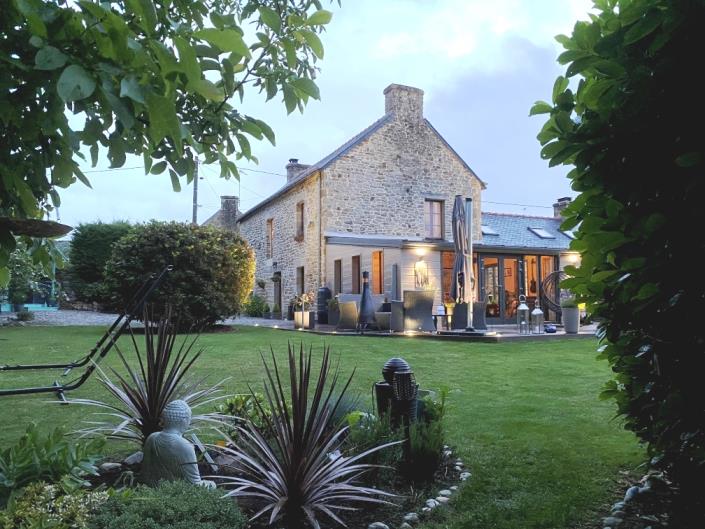 Image No.25-3 Bed House for sale