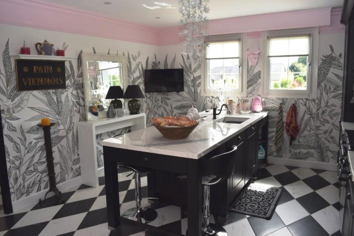 Image No.3-3 Bed House for sale