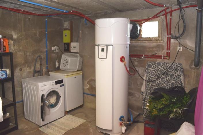 Image No.19-3 Bed House for sale