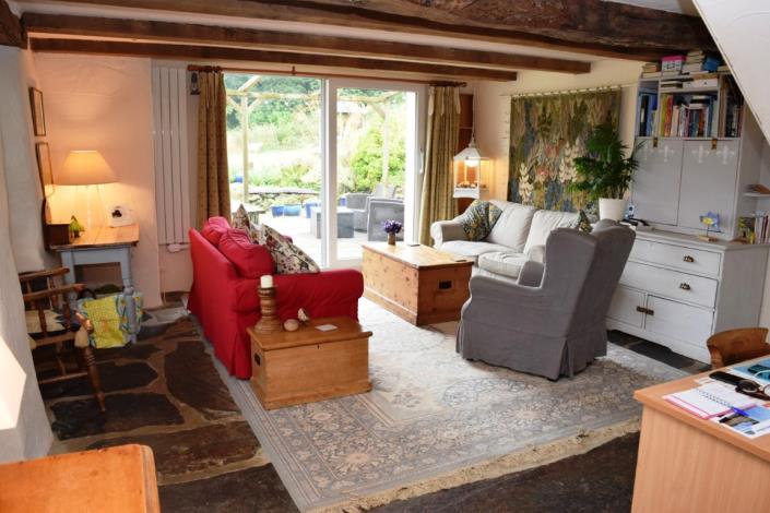 Image No.6-3 Bed House for sale