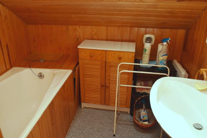 Image No.27-7 Bed House for sale