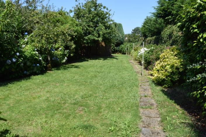 Image No.31-7 Bed House for sale