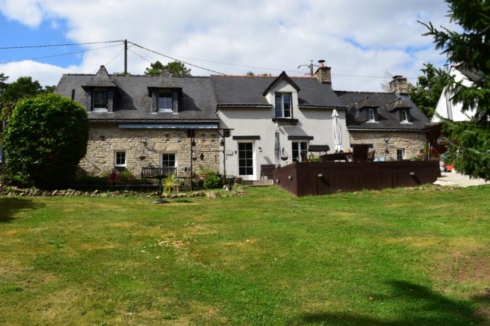 Image No.2-4 Bed House for sale