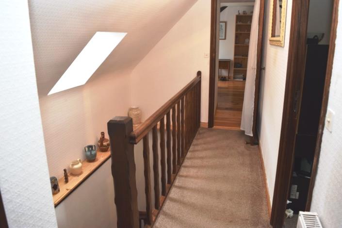 Image No.17-4 Bed House for sale