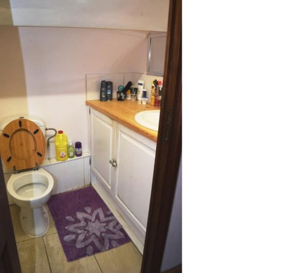 Image No.19-4 Bed House for sale