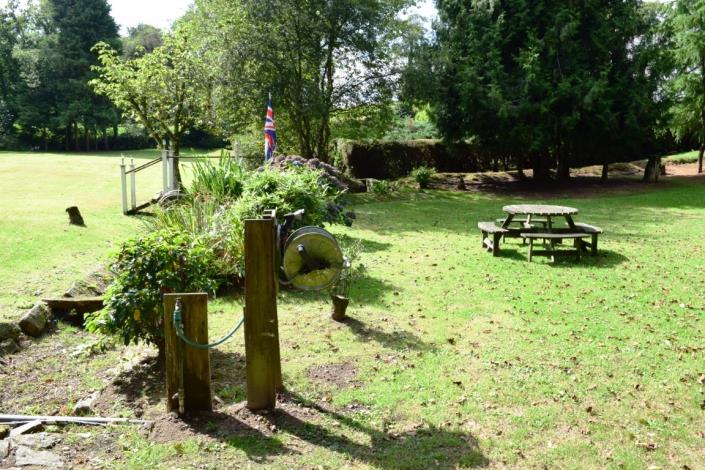 Image No.22-4 Bed House for sale