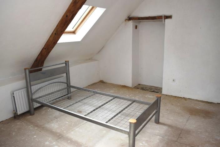 Image No.24-4 Bed House for sale