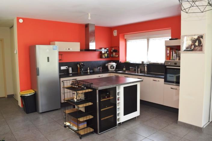 Image No.3-3 Bed House for sale