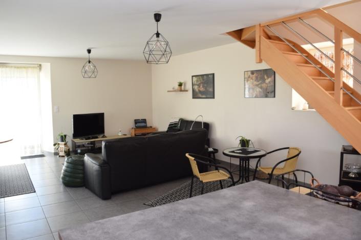 Image No.7-3 Bed House for sale