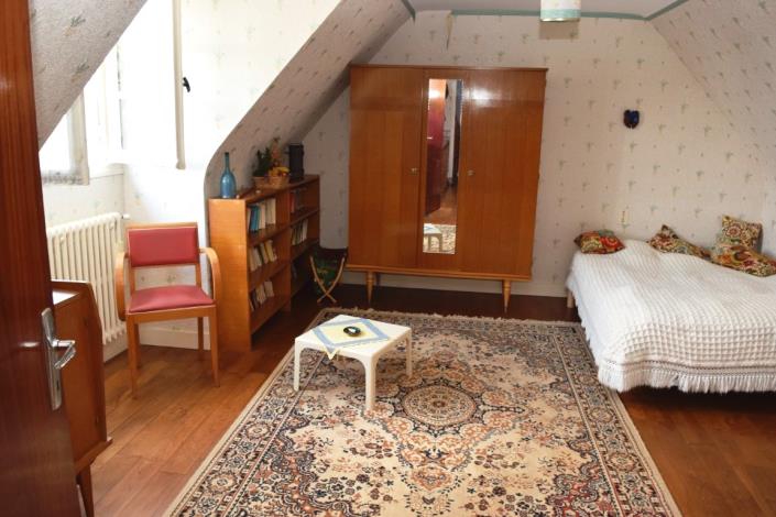 Image No.11-6 Bed House for sale