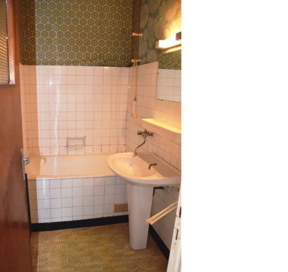 Image No.21-6 Bed House for sale