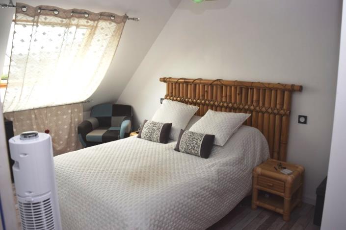 Image No.10-4 Bed House for sale