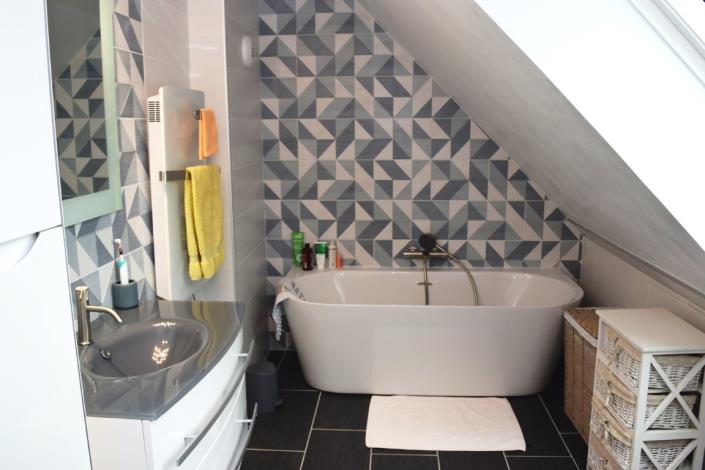 Image No.12-4 Bed House for sale