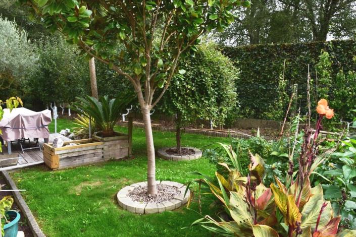 Image No.20-4 Bed House for sale